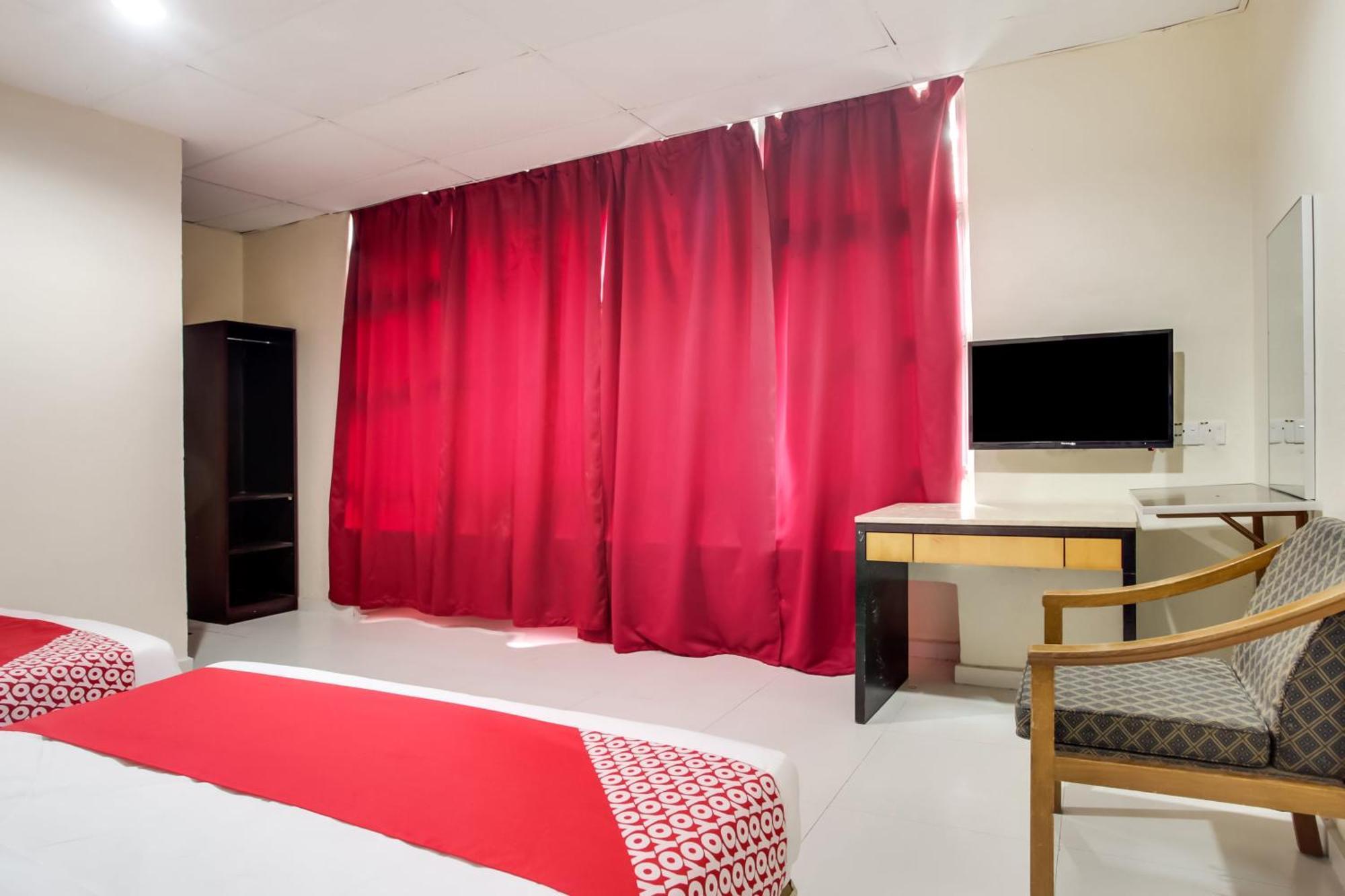 Super Oyo 89427 Kavanas Hotel Taiping Eksteriør bilde