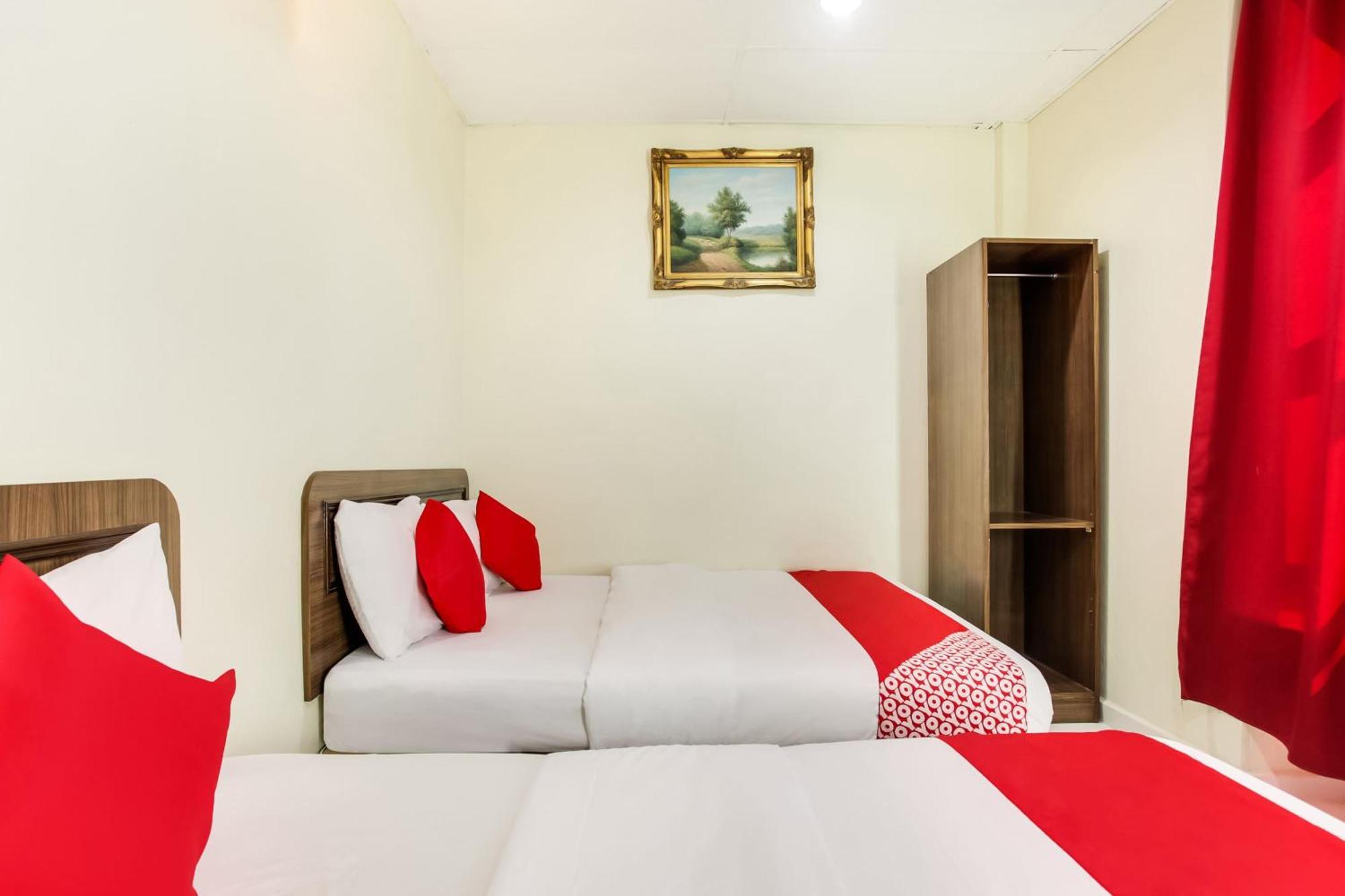 Super Oyo 89427 Kavanas Hotel Taiping Eksteriør bilde