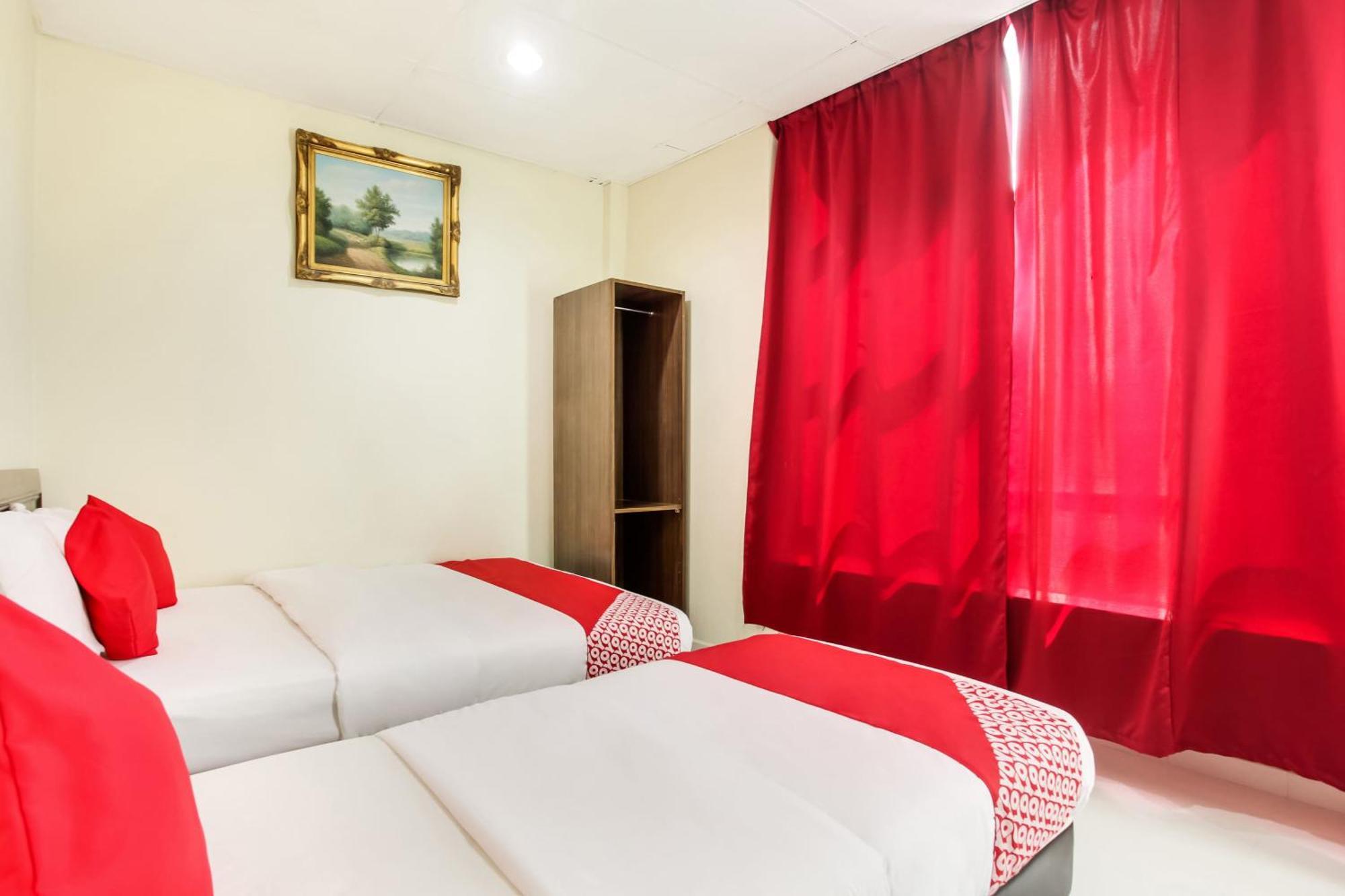 Super Oyo 89427 Kavanas Hotel Taiping Eksteriør bilde